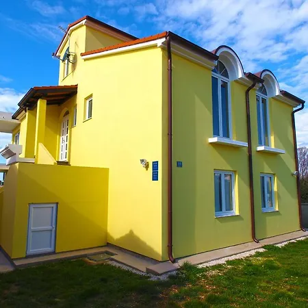 Vesna 1000 Pula