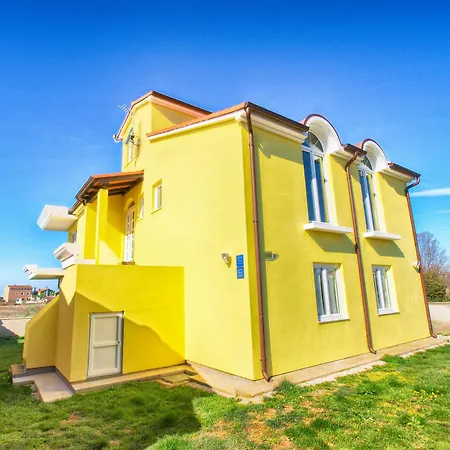 Apartment Vesna 1000